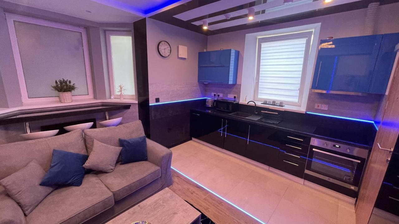 #1 Tgha Luxury Studio Apartment In Athlone Exterior photo